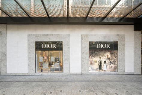 dior queensplaza